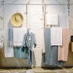 Capsule Wardrobe Secrets: Building a Timeless Collection